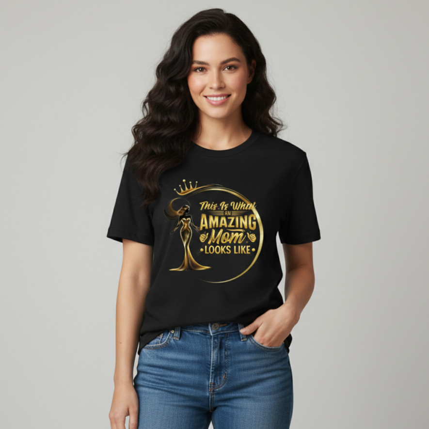 Amazing Mom - round neck T-Shirt